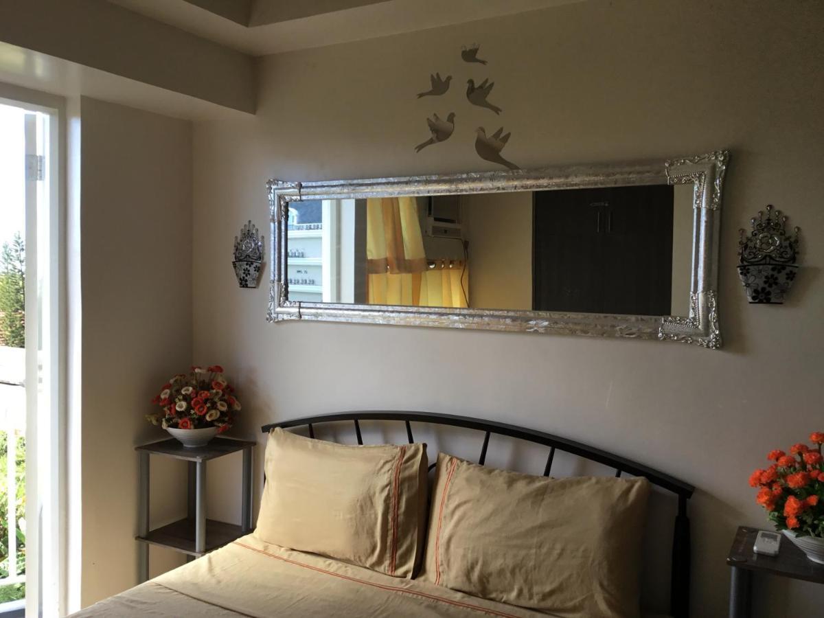 Condominium With Swimming Pool And Viewing Deck Tagaytay City Екстериор снимка