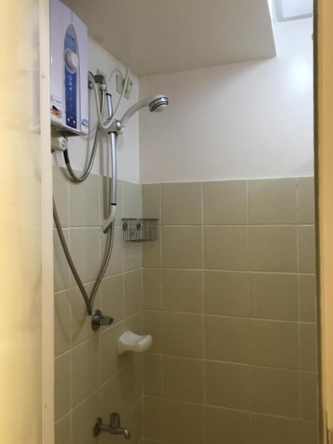 Condominium With Swimming Pool And Viewing Deck Tagaytay City Екстериор снимка
